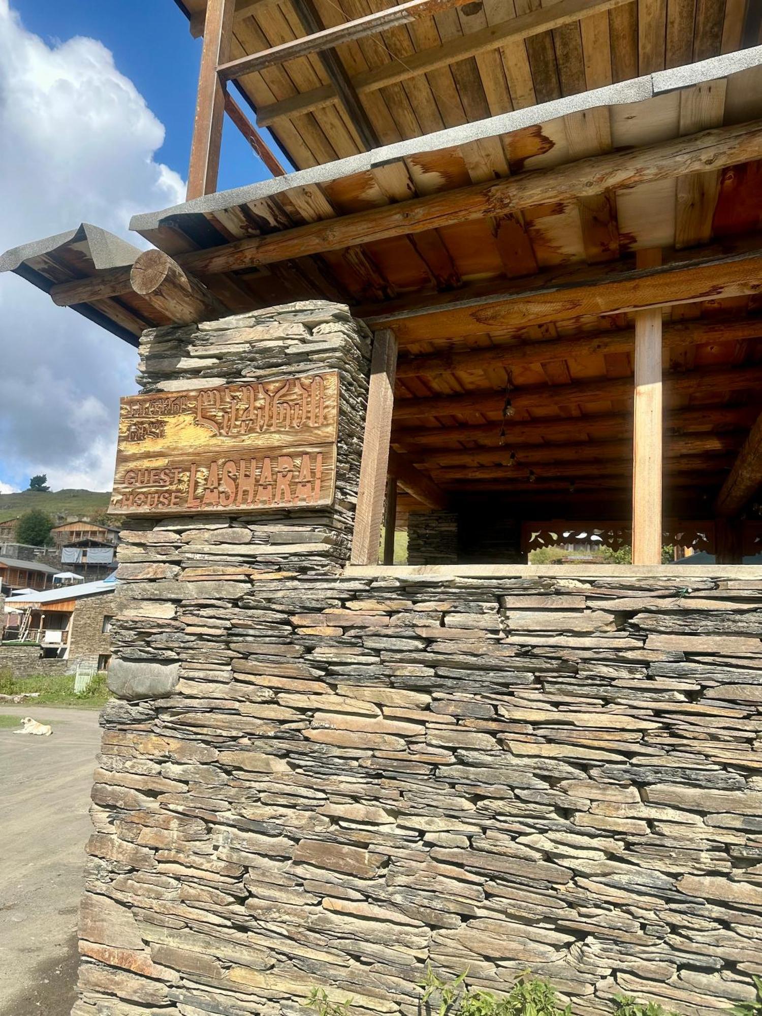 Guesthouse Lasharai Omalo Exteriér fotografie