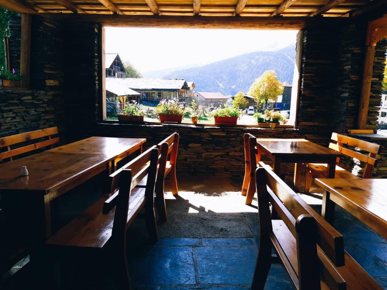 Guesthouse Lasharai Omalo Exteriér fotografie